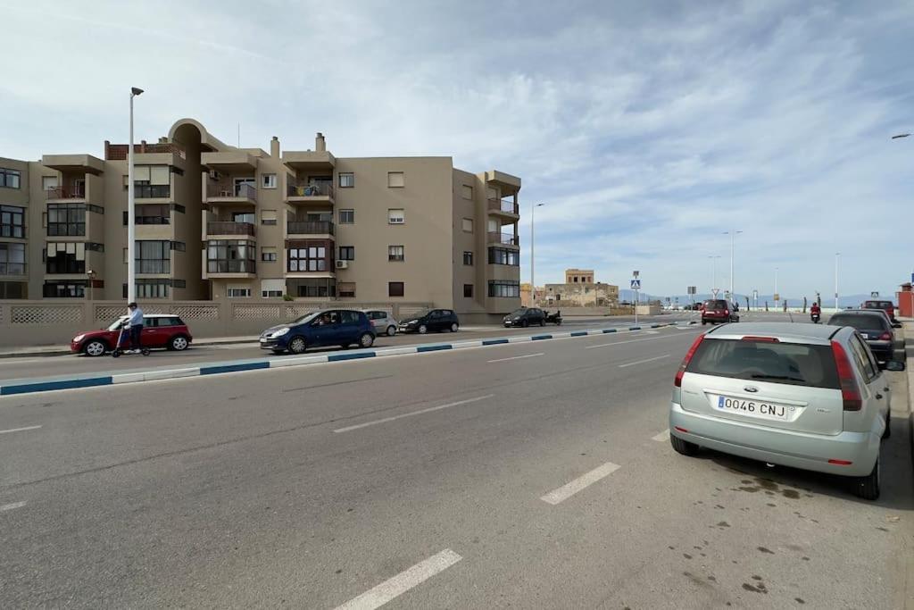 Primera Linea De Playa Y Gibraltar A 5 Minutos Apartment *
